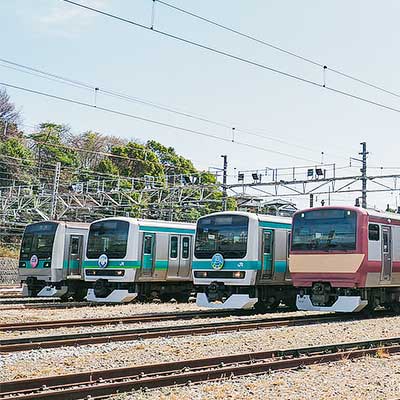 常磐快速線E231系デビュー20周年記念撮影会＆見学会』開催｜鉄道