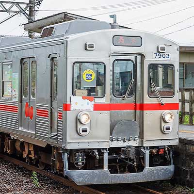 養老鉄道「つなぐ ハローキティ 列車！」車両デザインをプチ