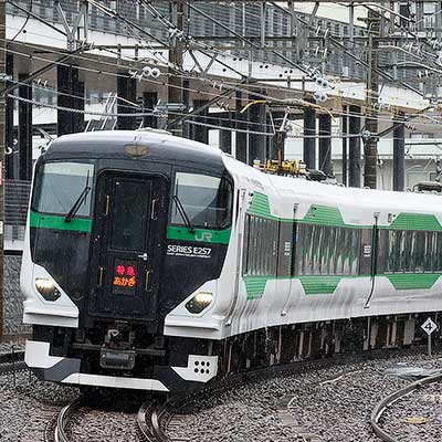 特急“草津・四万”・“あかぎ”，E257系による運転開始｜鉄道