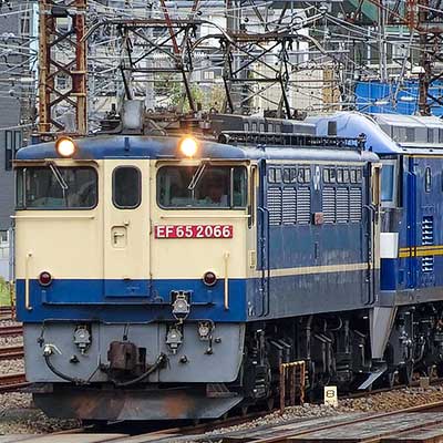 sq231004_ef65_ef210_858049-