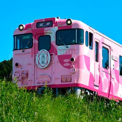 8月20日〜22日 京都鉄道博物館で観光列車「SAKU美SAKU楽」を特別