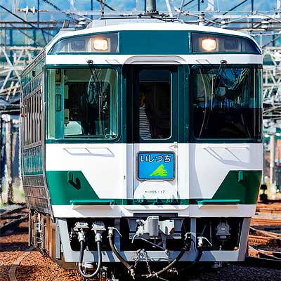 キハ185-17（復刻国鉄色）が特急“いしづち”の一部列車を代走