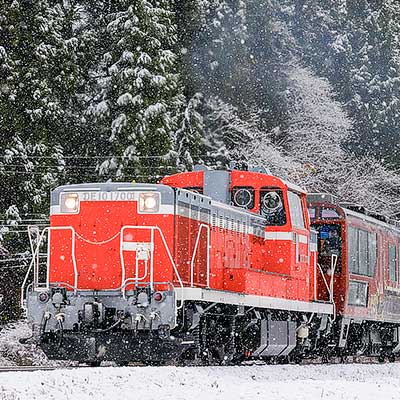 快速“SLばんえつ物語”をDE10形が代走けん引｜鉄道ニュース｜2024年12月