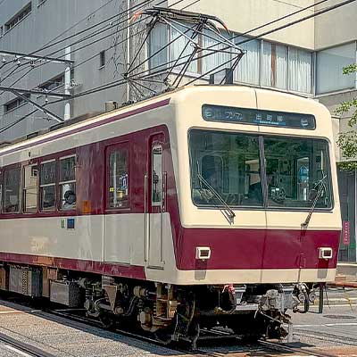 叡山電鉄デオ721「リバイバル721」が登場時の姿に戻る｜鉄道ニュース
