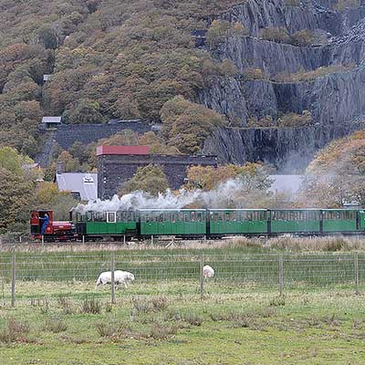 レア✨鉄道ファン必見　Great British Locomotives 洋書 レア✨鉄道ファン必見 Great British Locomotives 洋書 - メルカリ