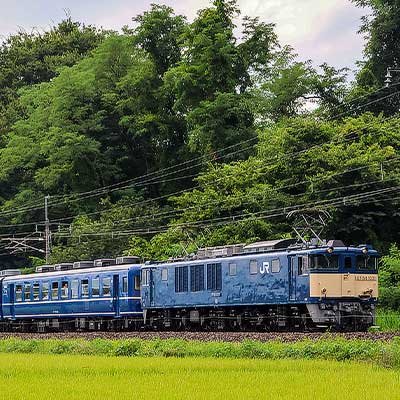 介川さん専用 快速“SL・GVぐんま横川”をEF64 1031が代走けん引｜鉄道ニュース
