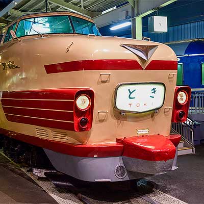鉄道博物館の181系電車，前部標識灯が外された姿に｜鉄道